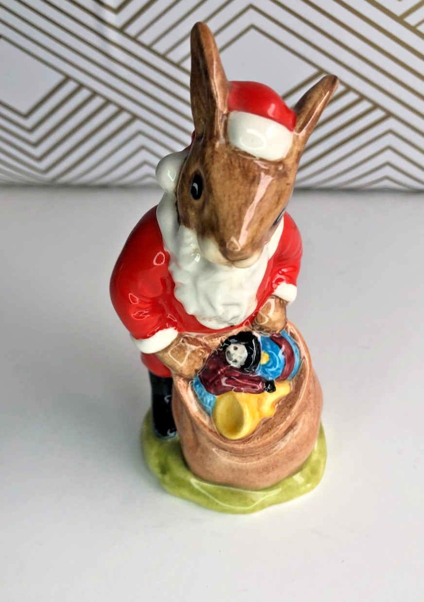 Vtg Royal Doulton Santa Bunnykins Happy Christmas Figurine DB17 England 1981 Vtg Royal Doulton Santa Bunnykins Happy Christmas Figurine DB17 England 1981
