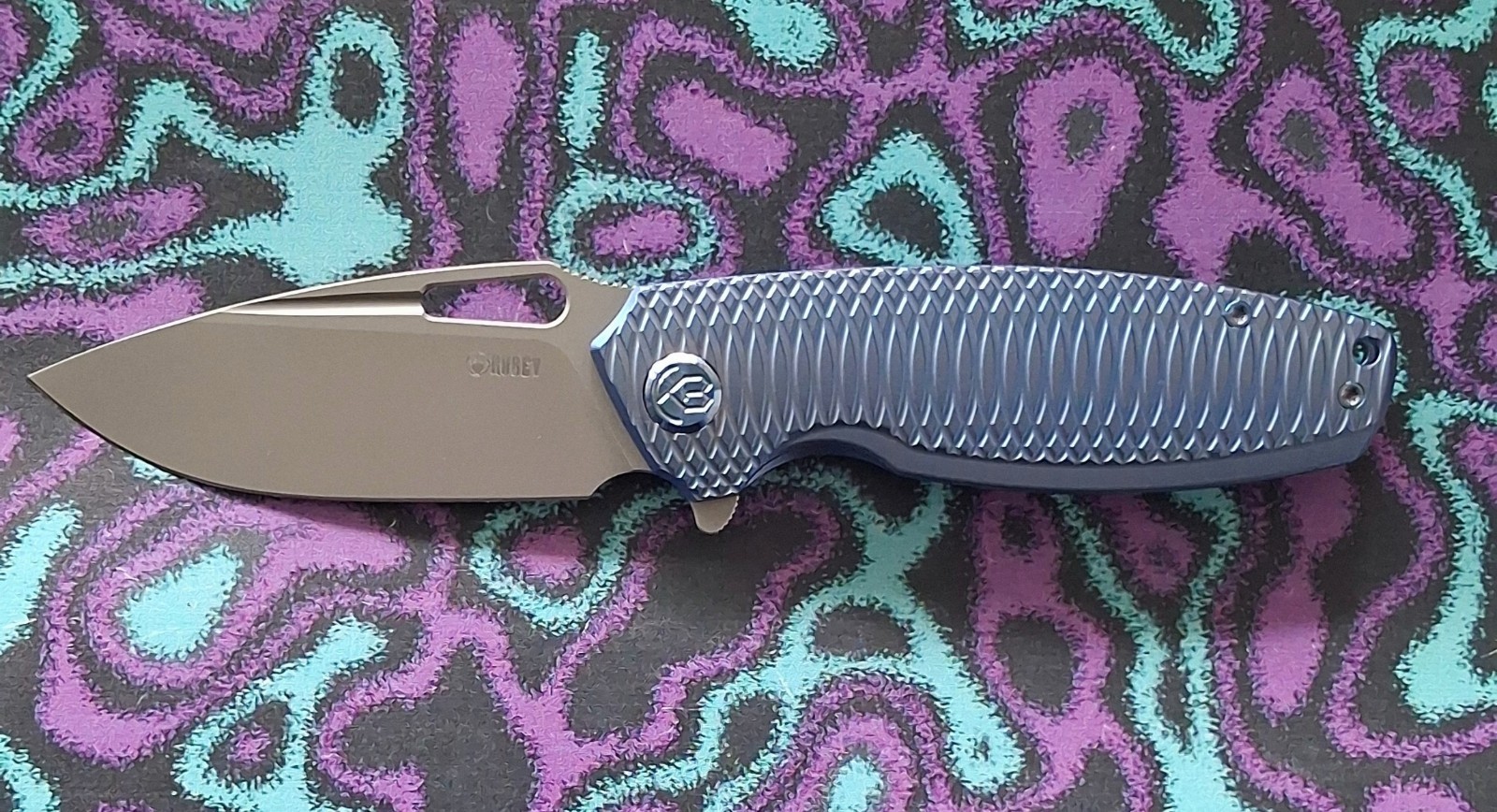 Kubey Tityus Folding Knife Blue Textured Titanium 14C28N Drop Point KB360F BNIB