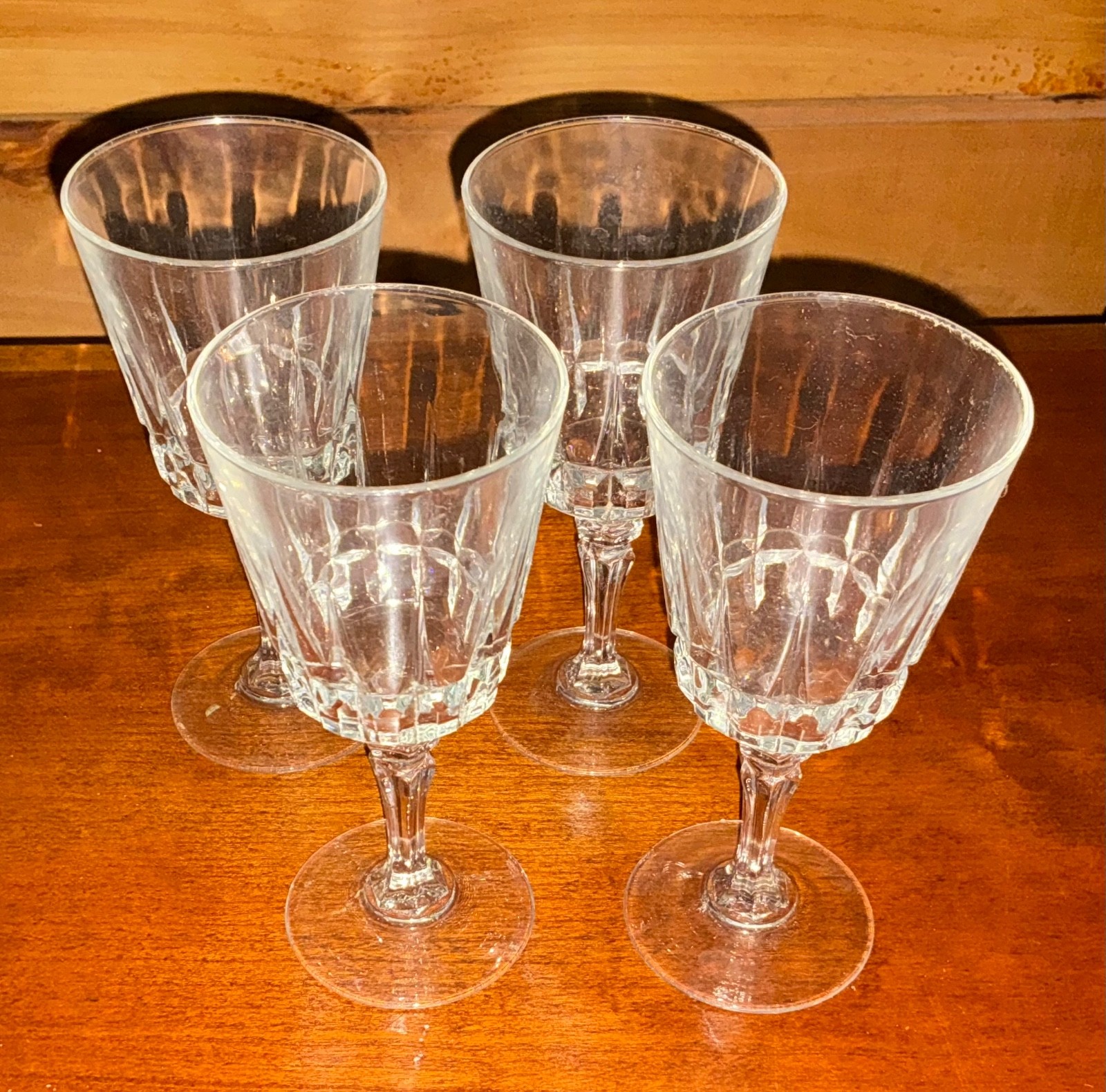 Vintage Lead Crystal Stemmed Faceted Wine Glasses Set of 4 Clear (M186) Vintage Lead Crystal Stemmed Faceted Wine Glasses Set of 4 Clear (M186)