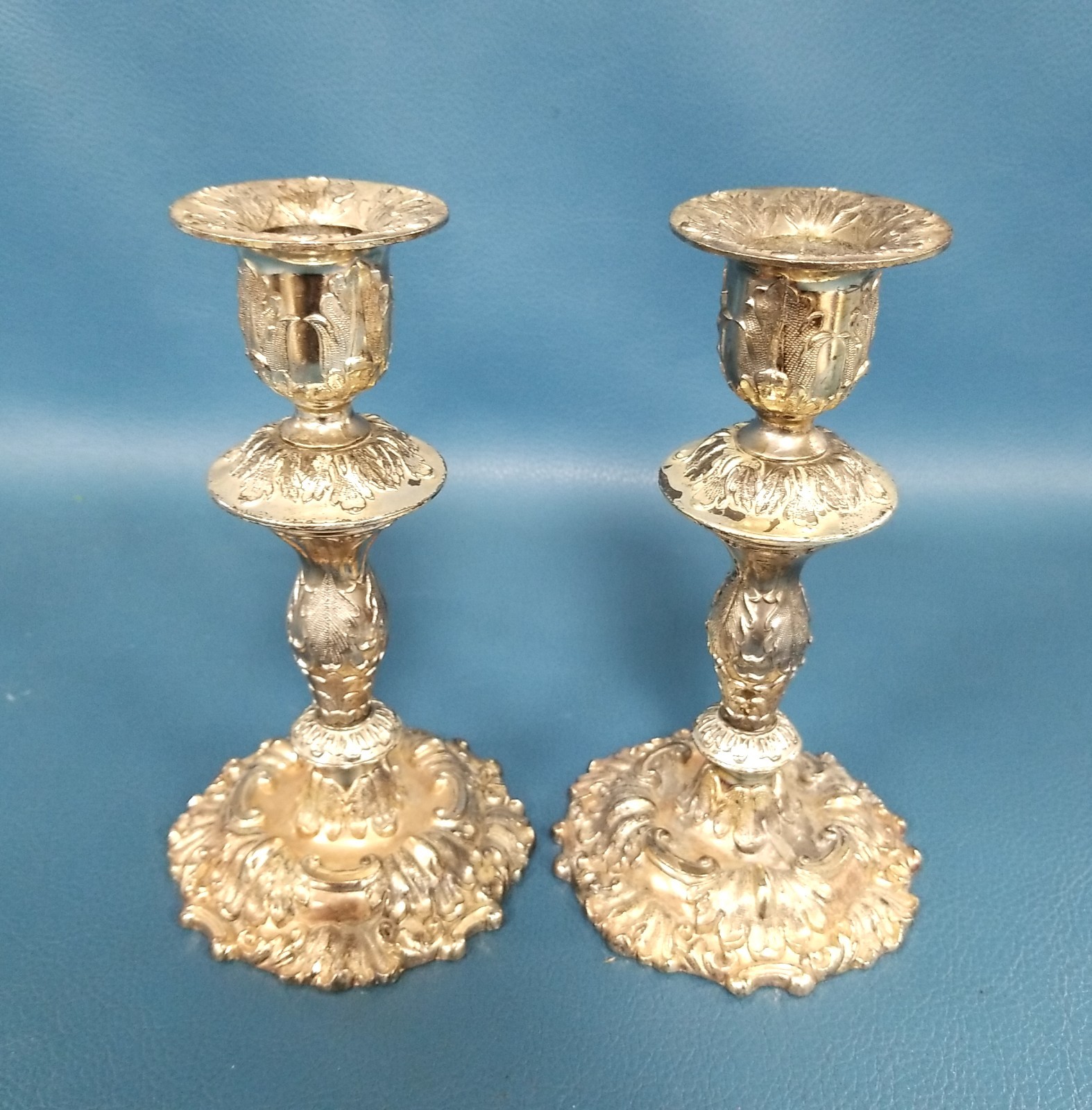 Pair Silver Plated Candle Stick Holders Adjustable Rococo Revival Acanthus Leaf