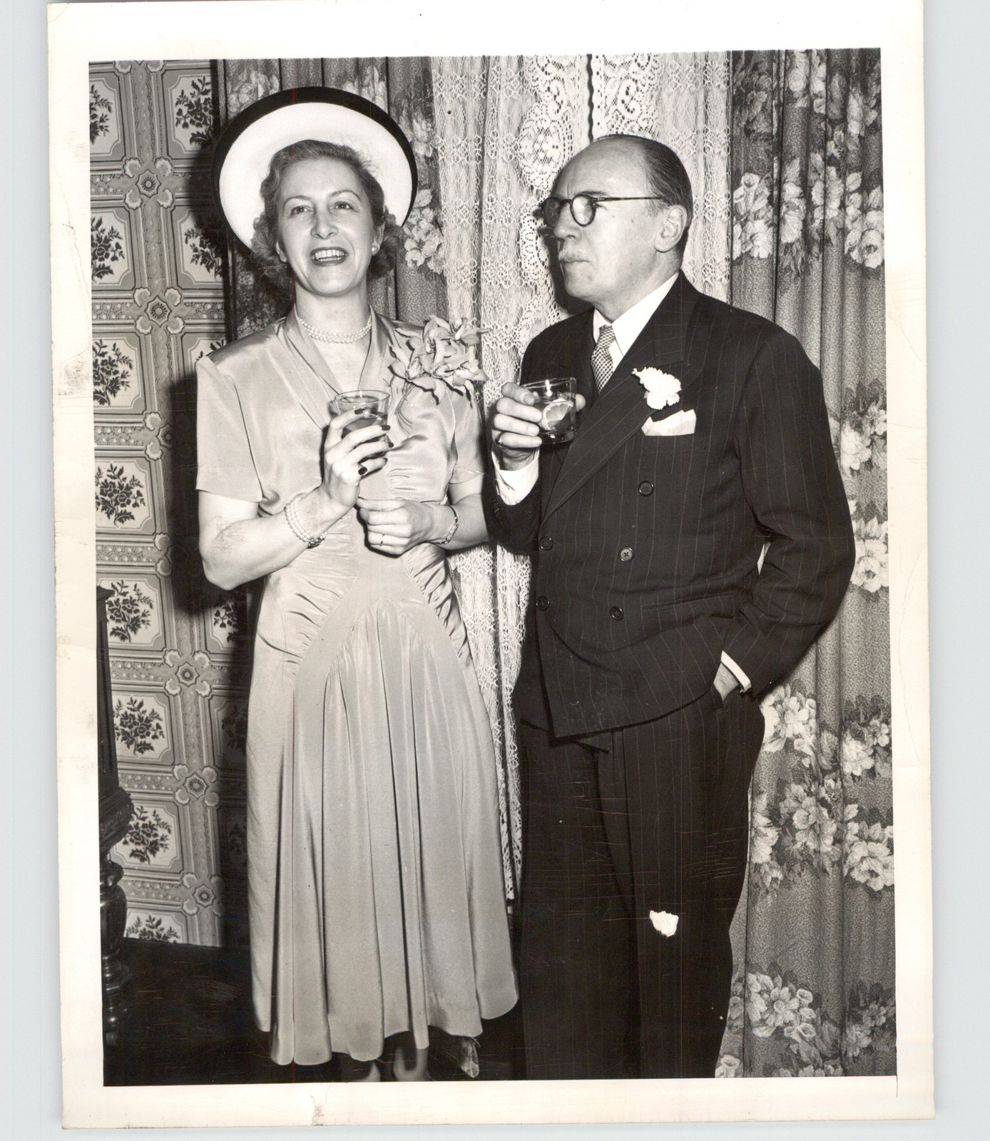 HOLLYWOOD Couple Roland Young & Dorothy Patience Wed 1948 Press Photo