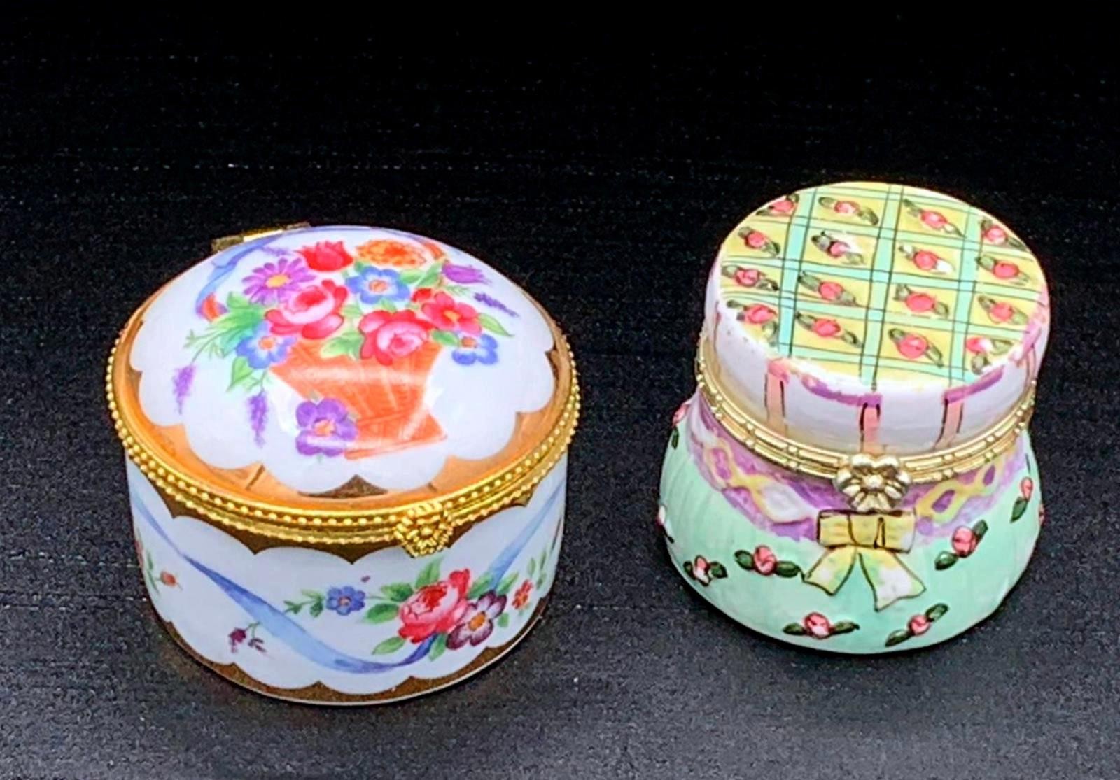 Porcelain Floral Trinket Boxes Set Round Mini Keepsake Jewelry Decor Gift Pair Porcelain Floral Trinket Boxes Set Round Mini Keepsake Jewelry Decor Gift Pair