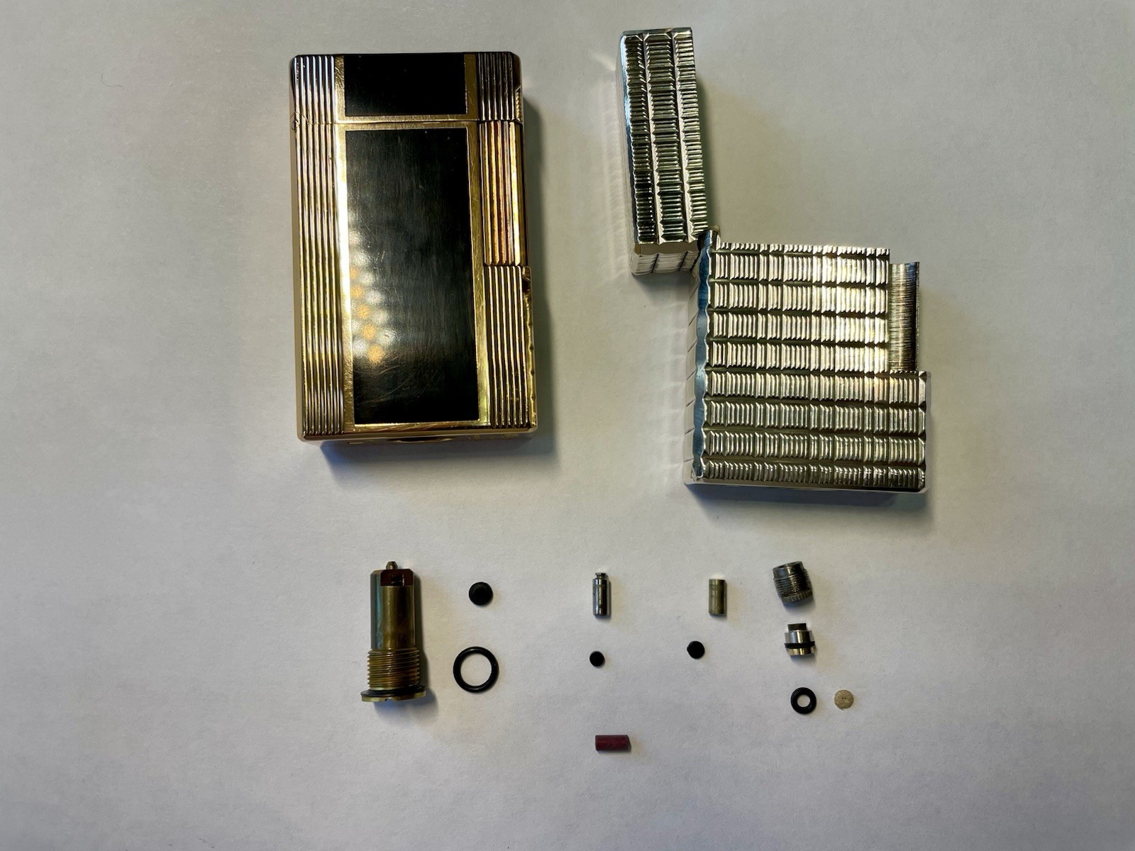ST DuPont Lighter Ligne 1  O-ring for service/repair Set New + Flint