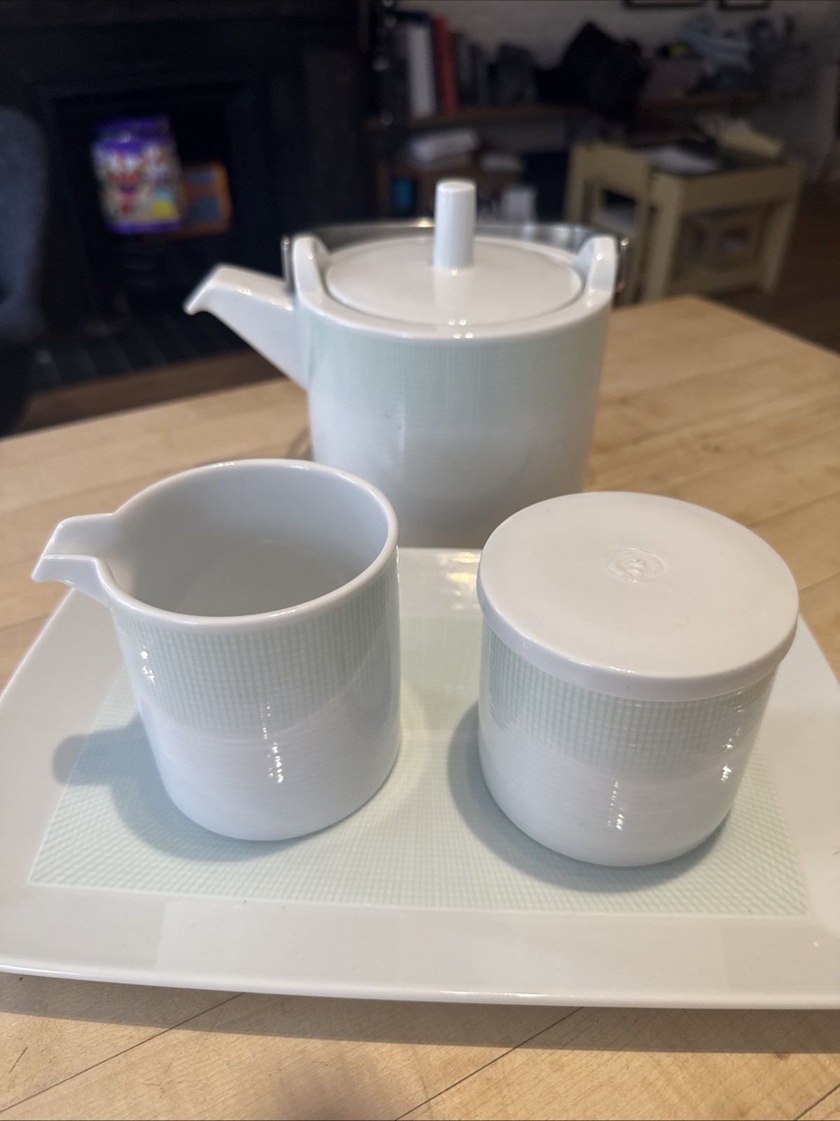 Thomas Rosenthal Germany Teapot, Creamer And Sugar Set With Tray, Green & White
