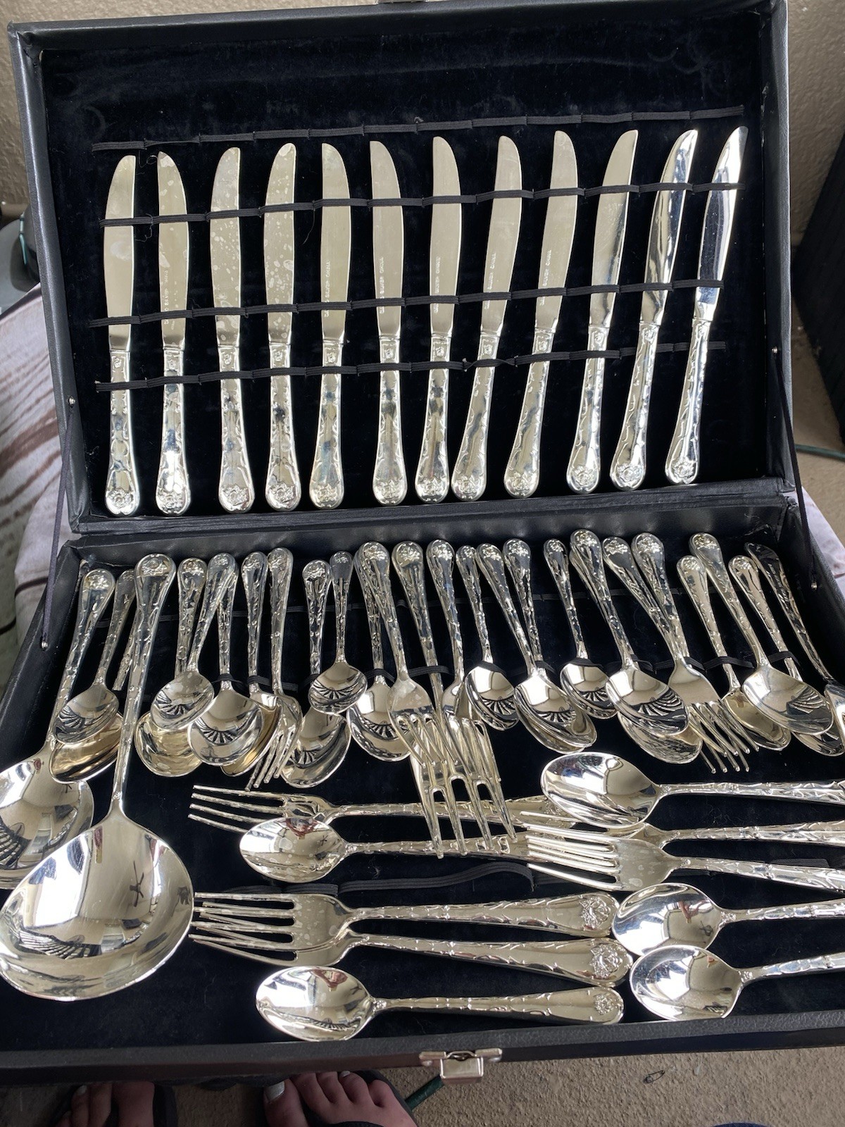 49 Piece DAVCO Silver Co Flatware 12 Place Setting Set Silverware