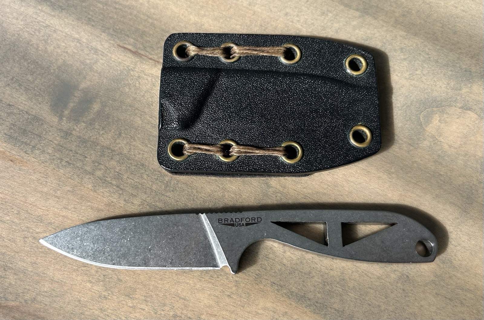 Bradford Guardian G-Necker Elmax