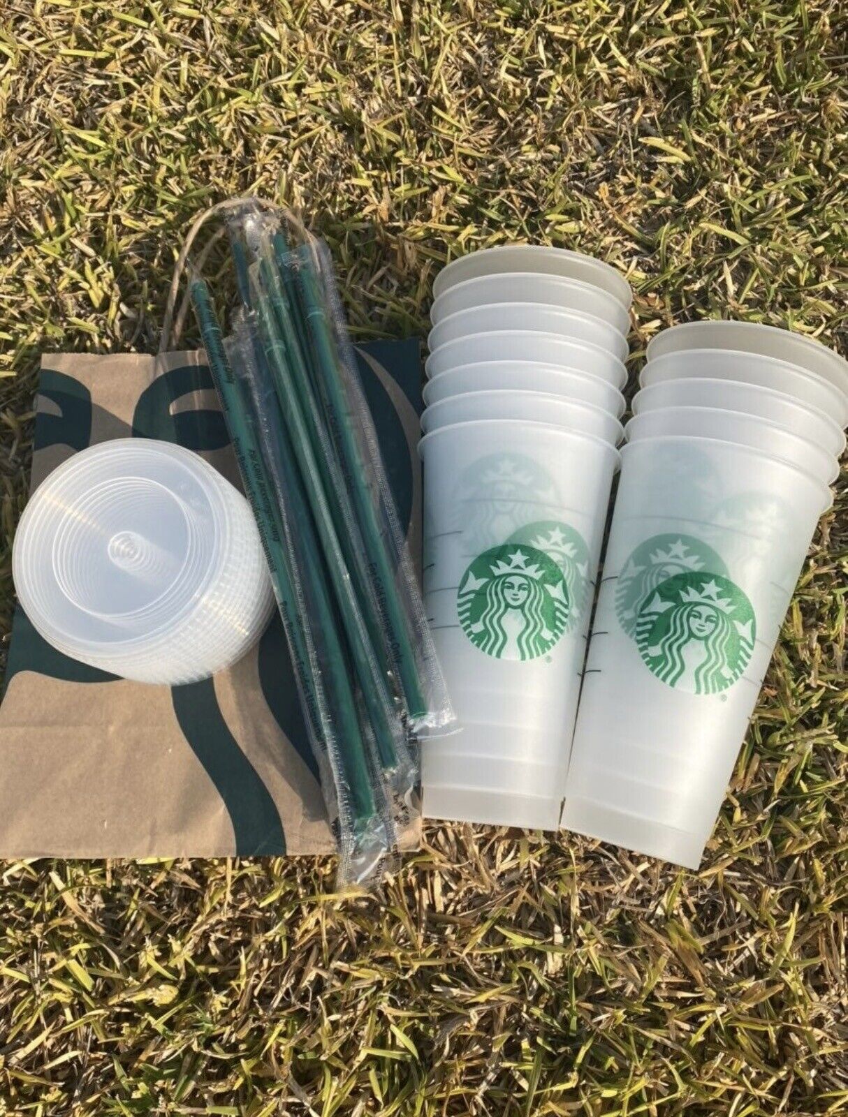 12 Brand New Starbucks Reusable Clear-Frost Cold Cup 24oz with Lid & Straw☕️