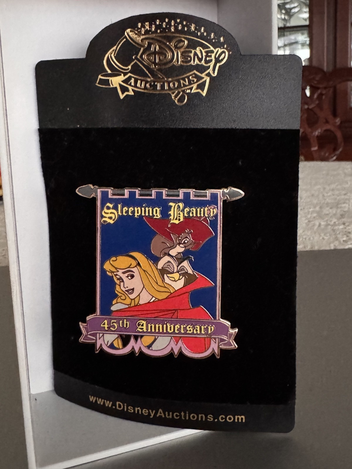 Disney Auctions Sleeping Beauty 45th Anniversary Briar Rose Owl LE 100 Pin =