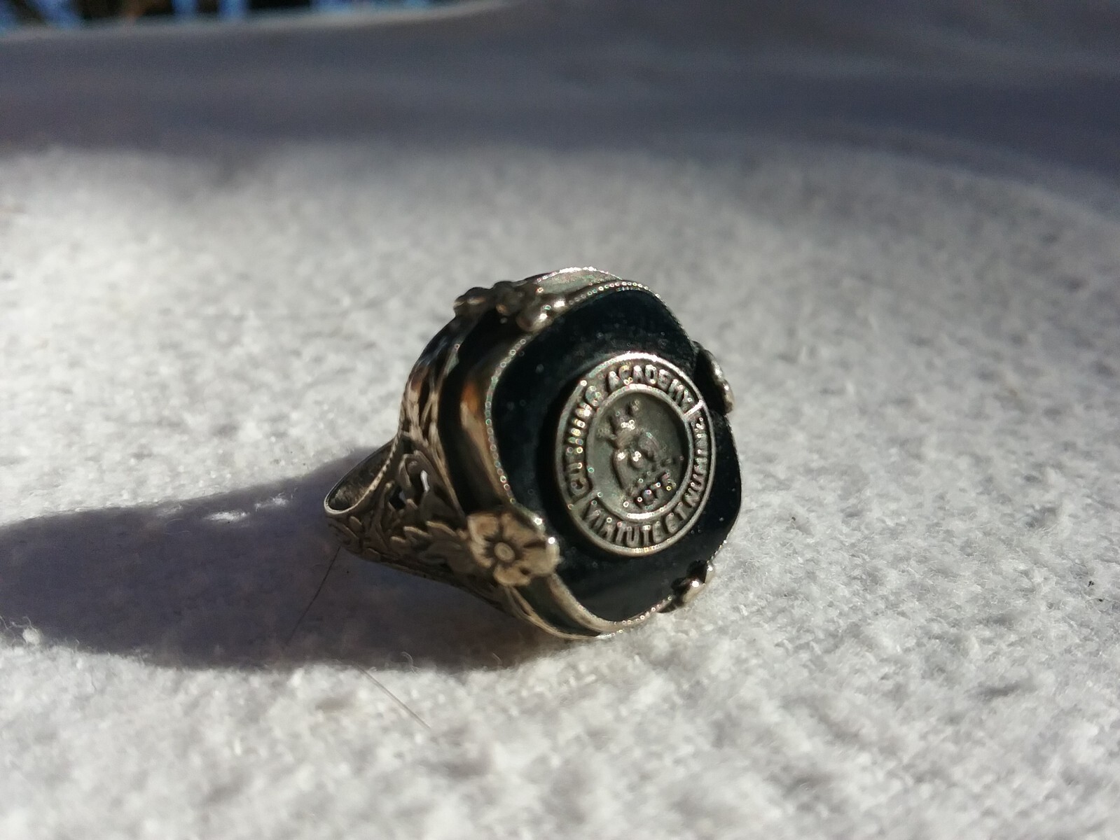 Antique 1920s Vintage Cushing Academy School Ring HTF RARE Intricate design