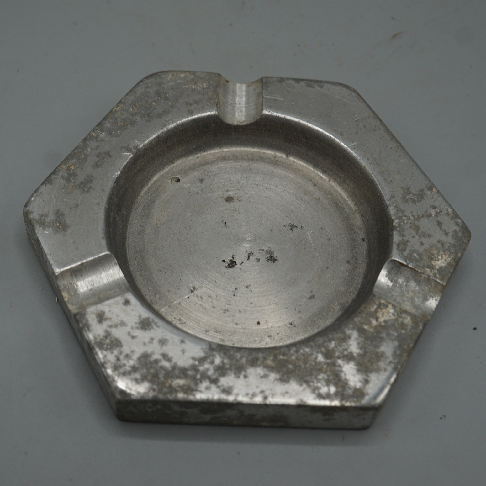 Vintage Hexagon Metal Ashtray Heavy Industrial Cast Aluminum 3 Notch Silver Tone