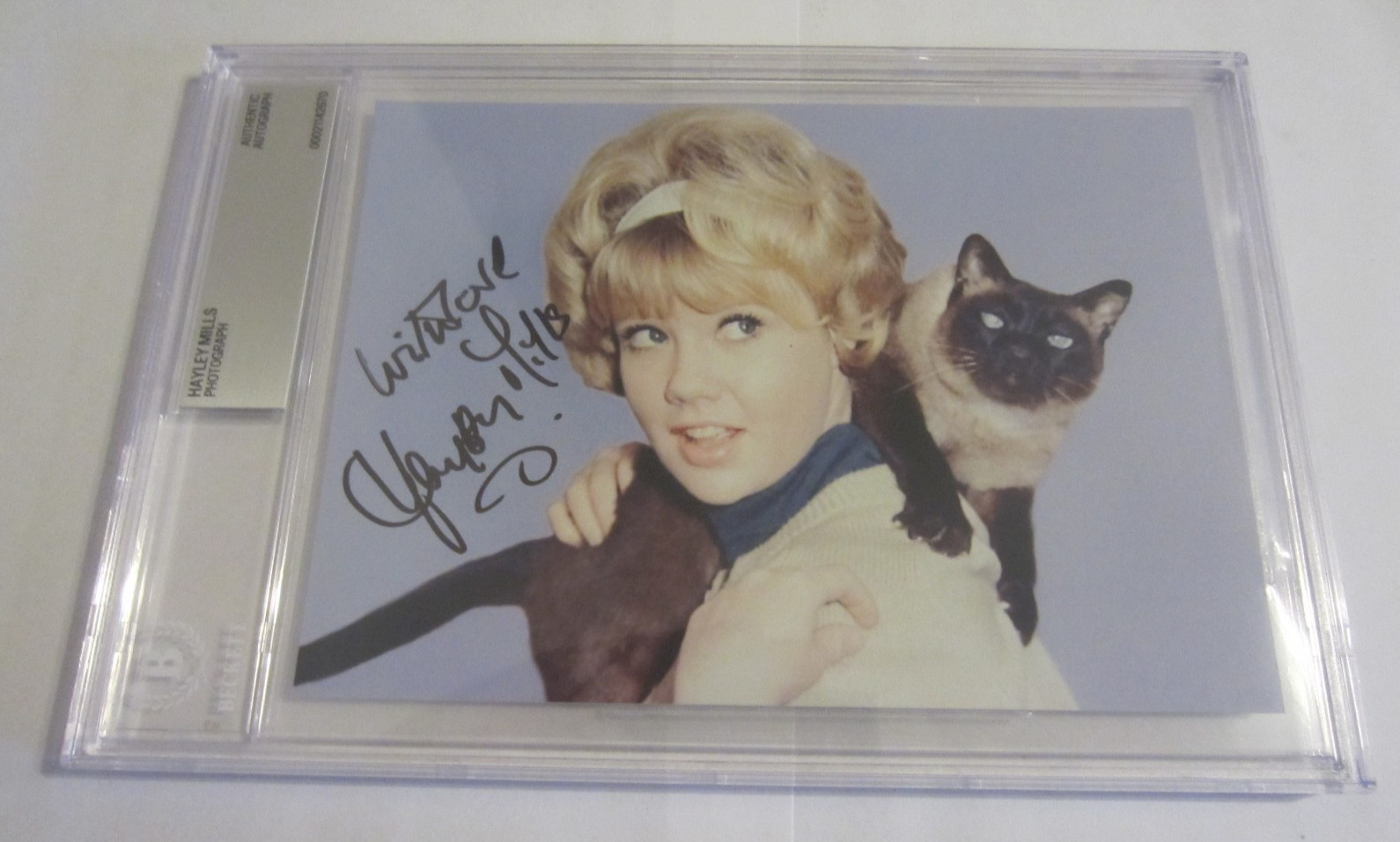 Hayley Mills autographed Beckett BAS 5x7 Disney That Darn Cat as Patti Randall Hayley Mills autographed Beckett BAS 5x7 Disney That Darn Cat as Patti Randall