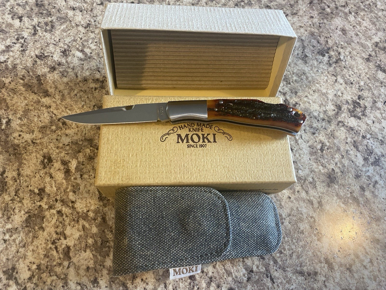 Moki MK-533ANZ Kronos VG-10 Japan Amber Jigged Bone Vintage Knife NOS 