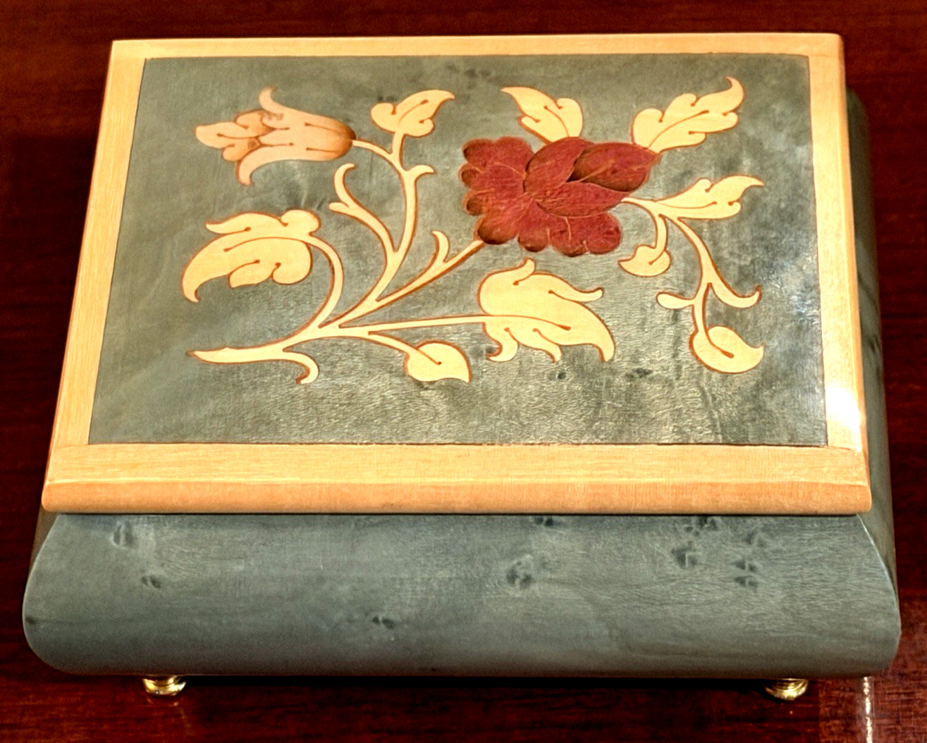 Vintage Italian Inlaid Wood Music Box Reuge Swiss Movement 
