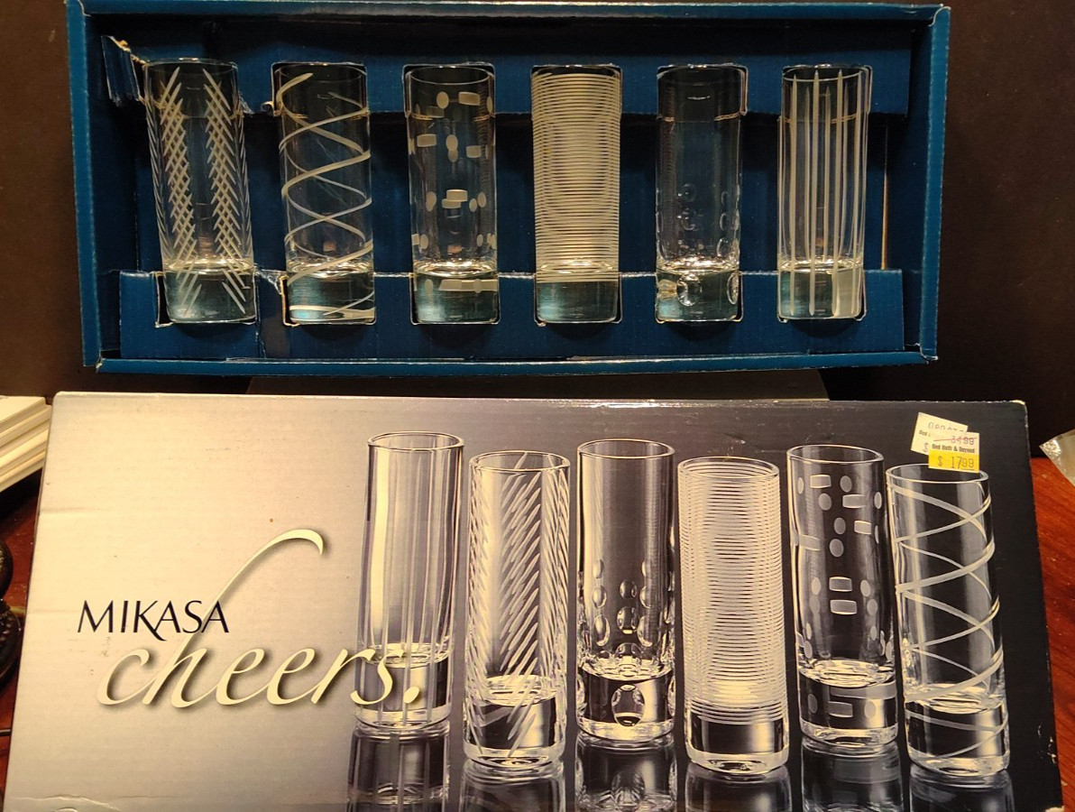Boxed Set of 6 Mikasa CHEERS 2oz Shot Glasses
