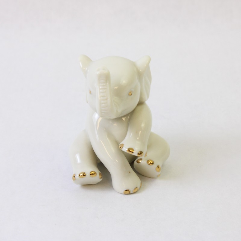 Lenox Porcelain Baby Elephant Figurine Sitting White 24K Gold Trunk Up