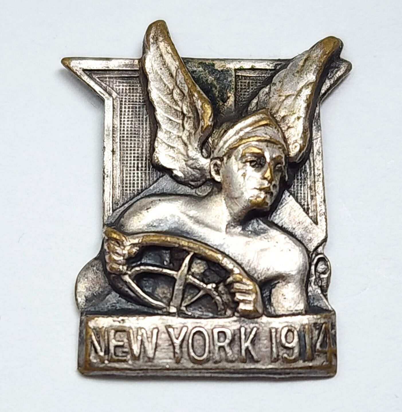 RARE 1914 NEW YORK Automobile AUTO SHOW Buttonhole Badge #4382 Whitehead & Hoag