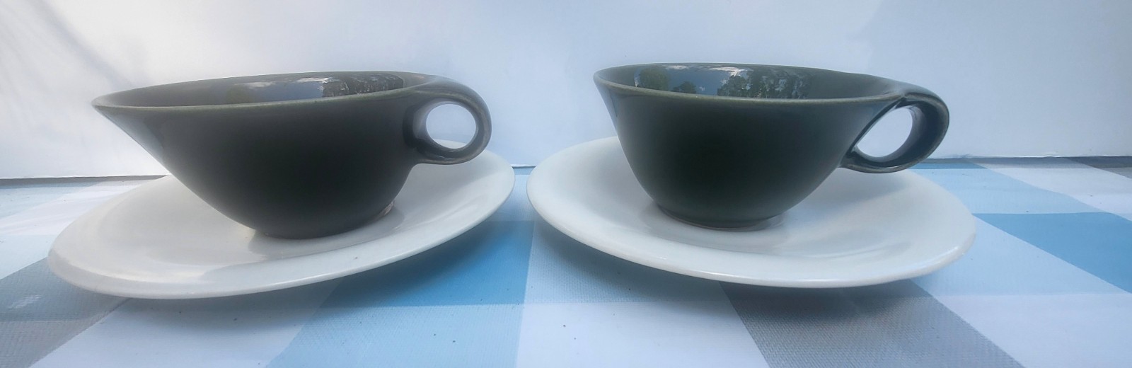 2 russel wright highlight cups and saucers Chive green and snow glaze