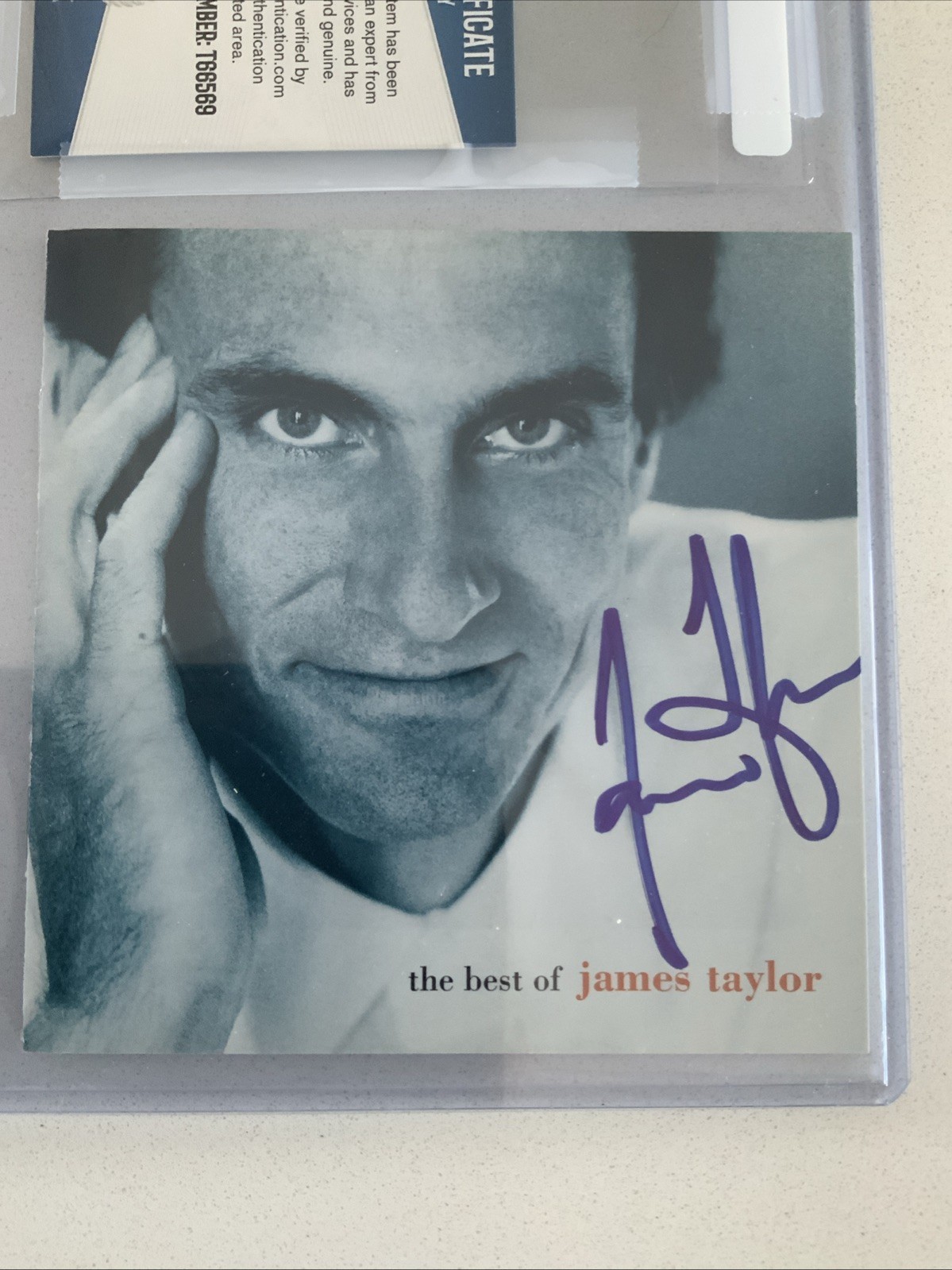 Signed The Best Of James Taylor CD Cover Autograph, Beckett BAS Authenticated