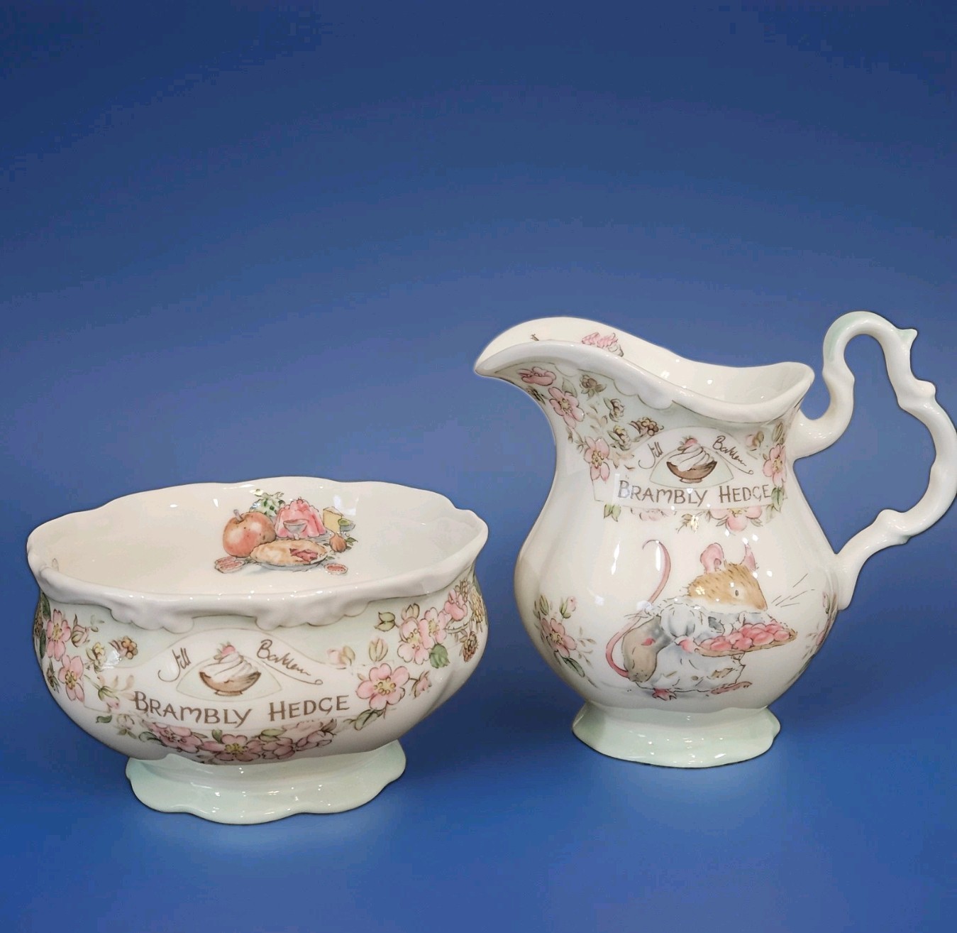 Brambly Hedge Creamer & Sugar Bowl Set, Vivid Colors Details, Royal Doulton 1985