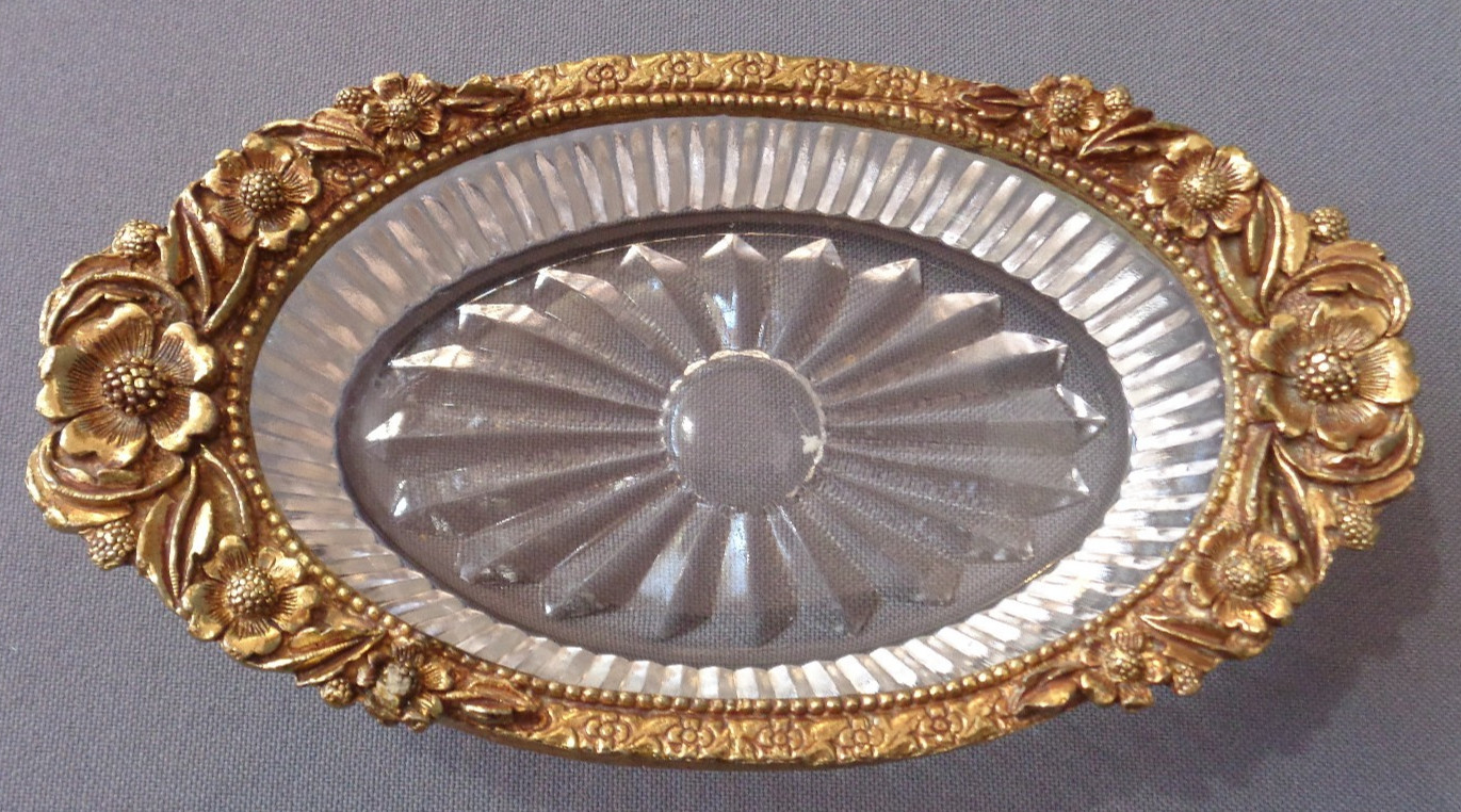 Vintage Matson or Similar Soap Dish Floral Gold Ormolu BK340 Hollywood Regency