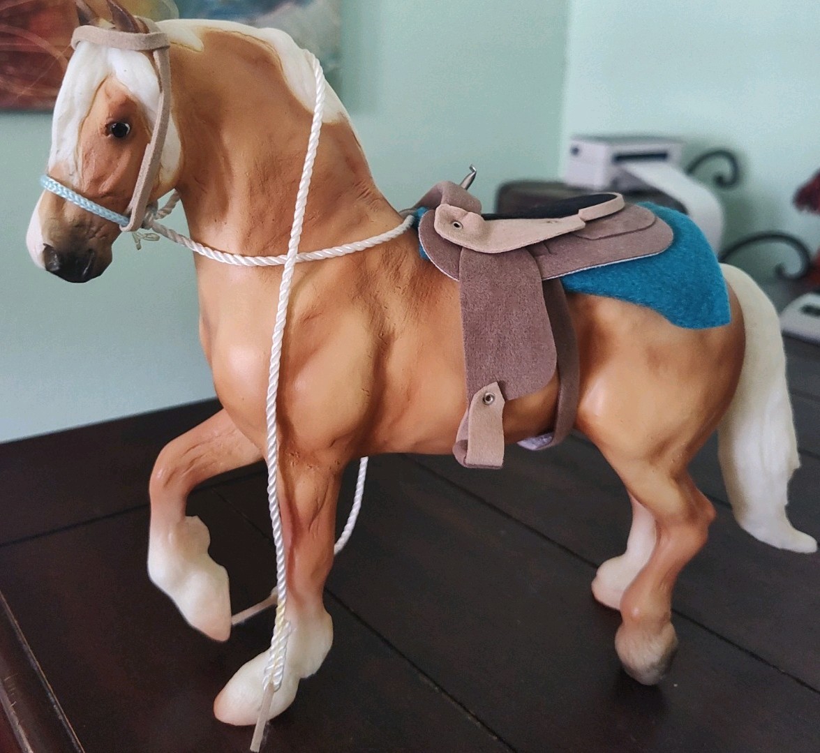 Breyers Palomino Stock Horse From Lets Go Riding Horse Breyers Palomino Stock Horse From Lets Go Riding Horse