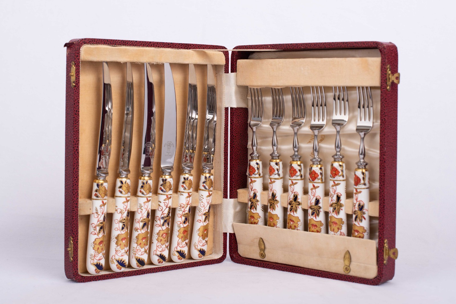 Vintage Boxed Set of Royal Crown Derby “Asian Rose” Six Knives & Six Forks