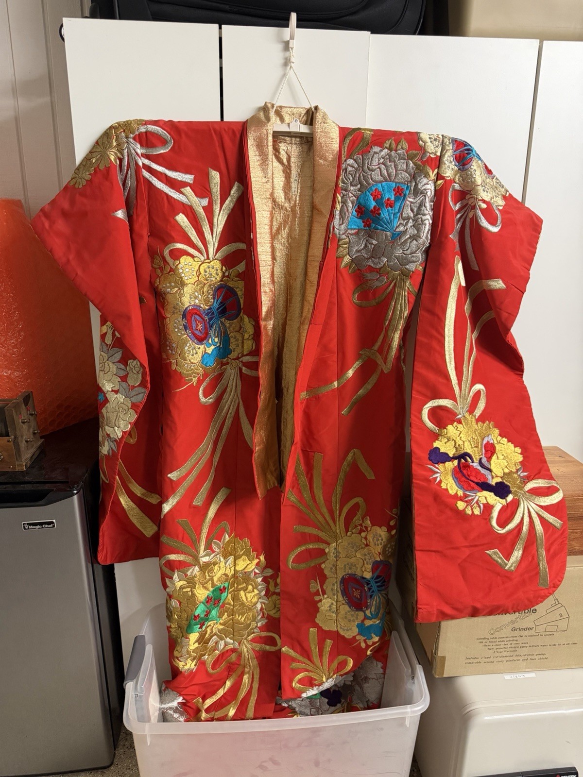 Vintage Silk Kusudama Uchikake Japanese Bridal Kimono Gold Floral Formal Brocade Vintage Silk Kusudama Uchikake Japanese Bridal Kimono Gold Floral Formal Brocade