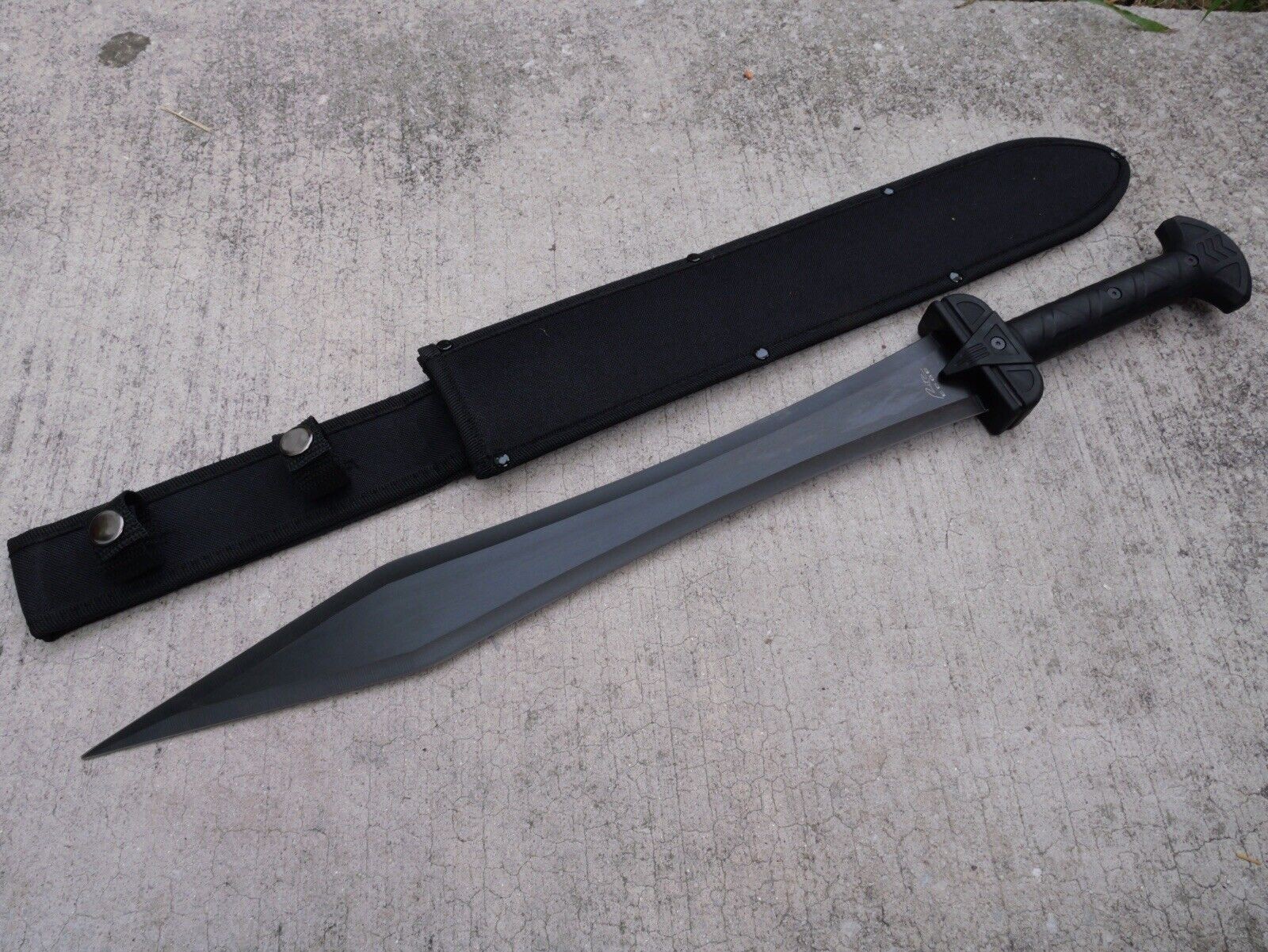 24” Roman Sword Gladiator Modern Black Double Edge Full Tang Glass Breaker Sharp 24” Roman Sword Gladiator Modern Black Double Edge Full Tang Glass Breaker Sharp