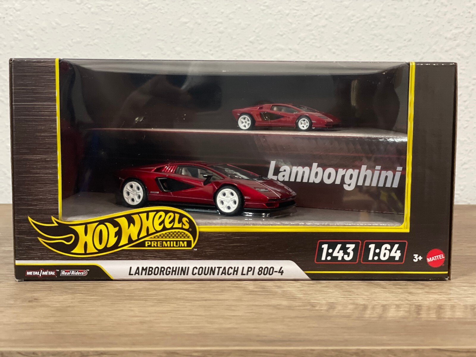 Hot Wheels Premium Lamborghini Countach LPI 800-4 Dual Scale Red 1:43 & 1:64 NIB