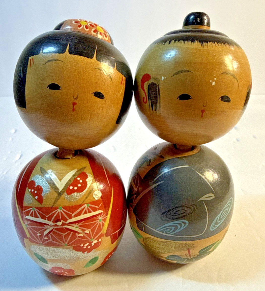 Vintage Japanese Kokeshi Dolls💚Hand Painted 🖤 Wooden ❤️ LOT OF 2 - 7 DAY SALE Vintage Japanese Kokeshi Dolls💚Hand Painted 🖤 Wooden ❤️ LOT OF 2 - 7 DAY SALE