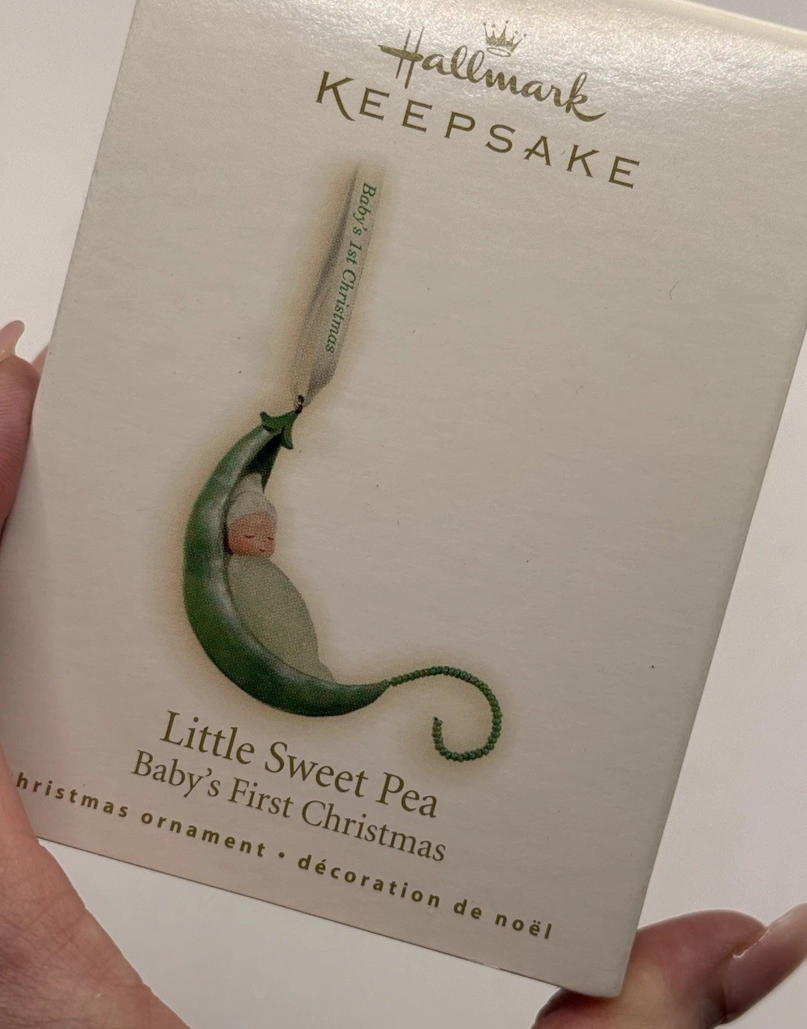 Hallmark Keepsake 2009 Little Sweet Pea Baby's 1st Christmas Ornament New In Box