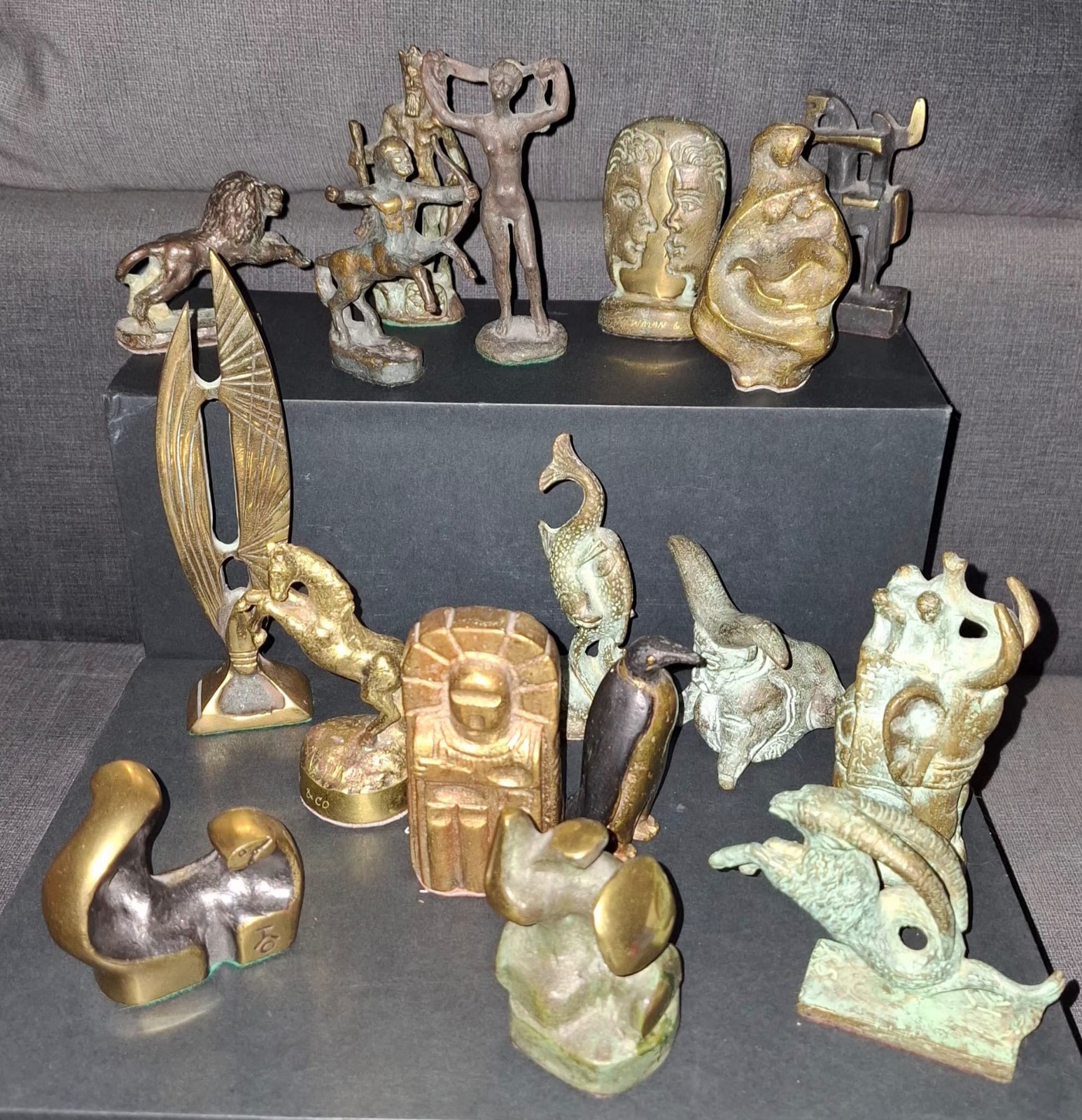 signed 17 bronze figurines Tao Sigulda Jundai