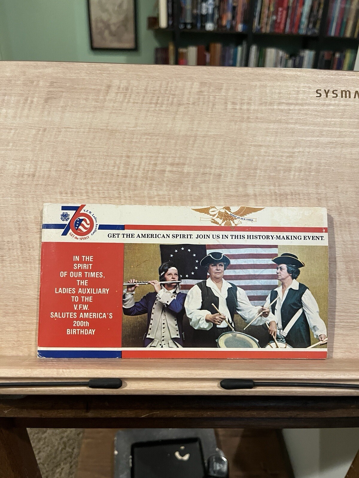 VFW Ladies Auxiliary Salutes America\'s 200th 1976 24 Postcards, Booklet, New