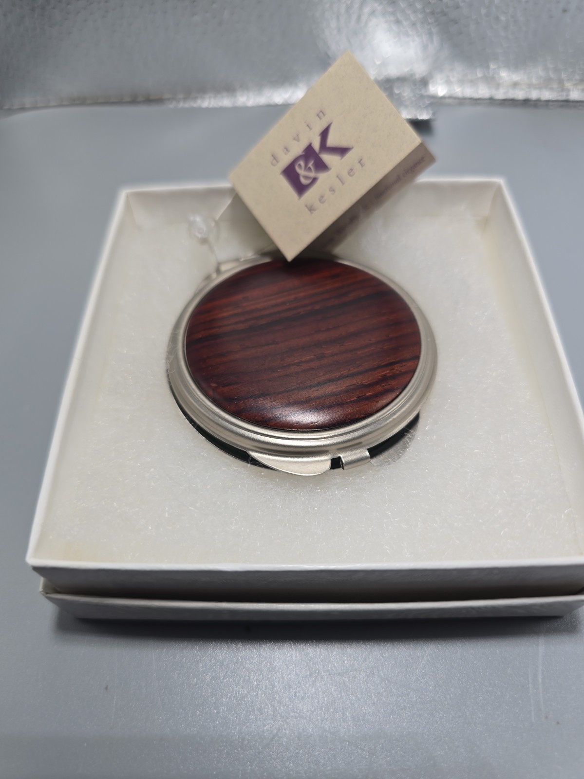  Davin & Kesler artisan handcrafted folding pocket compact mirror featu