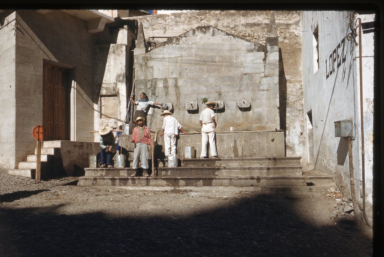 SL24 Slide 1950's Taxco Mexico Village Scene Water Fountain 369a SL24 Slide 1950's Taxco Mexico Village Scene Water Fountain 369a