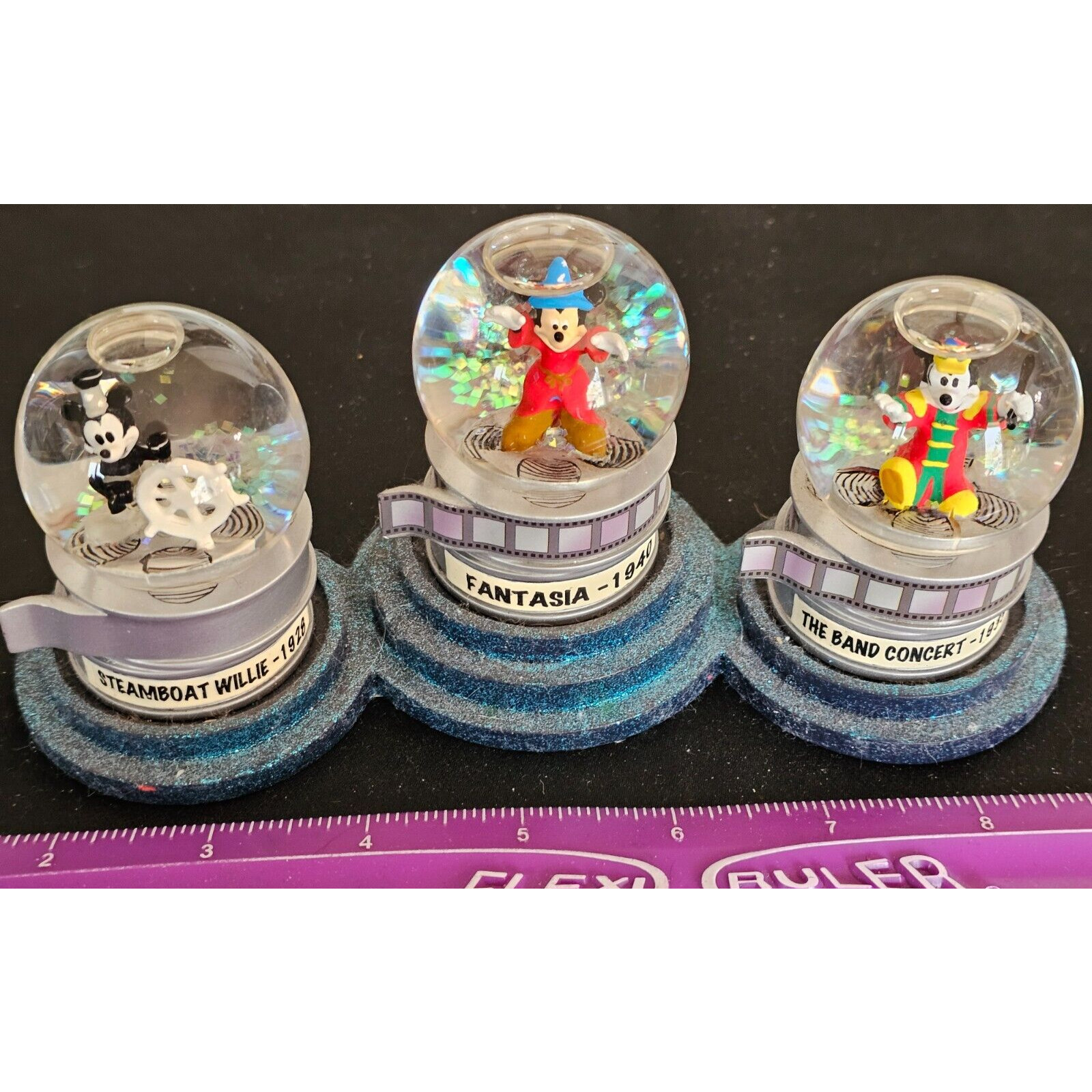 Disney Triple Snow Globe - Steamboat Willie, Fantasia, The Band Concert *Read Disney Triple Snow Globe - Steamboat Willie, Fantasia, The Band Concert *Read