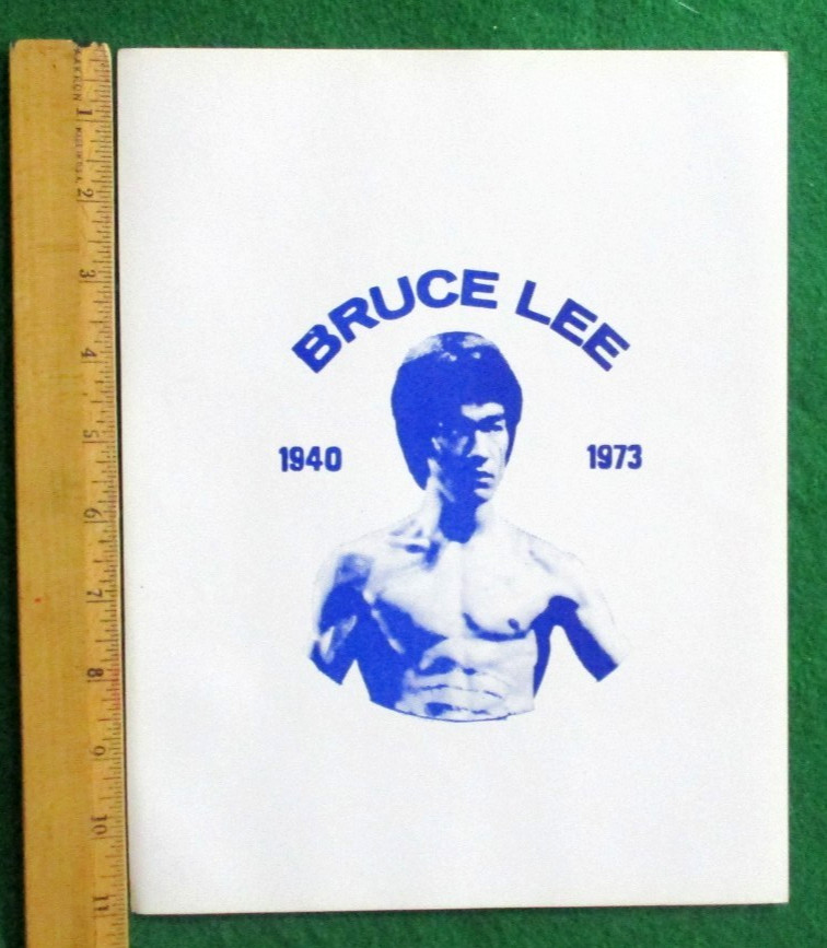 Vintage ORIGINAL 1973 BRUCE LEE MOVIE THEATER GIVEAWAY PROMO STICKER  8\