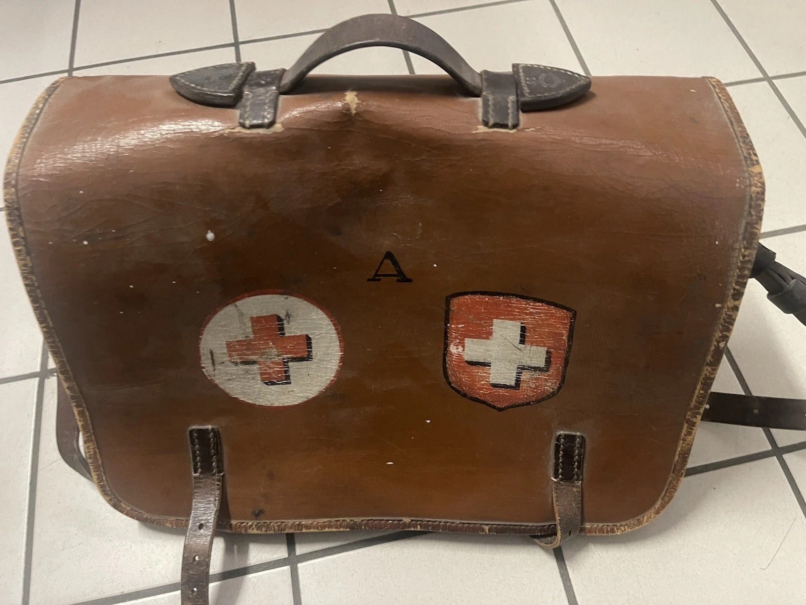 Vintage Swiss Army Military ,OFFICER Leather Bag