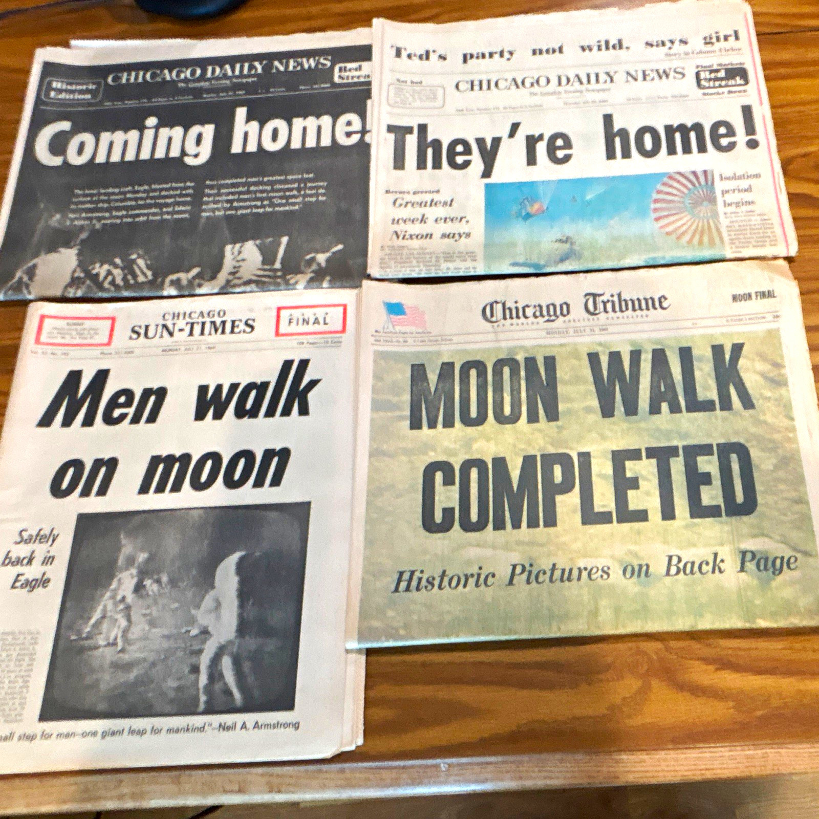 1969 Vintage Newspapers Lot of 4 Apollo 11 Moon Landing Editions: complete paper