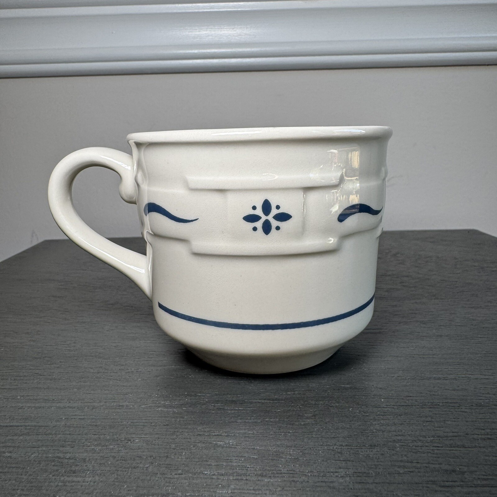 Longaberger Woven Traditions Classic Blue Pottery Mug Coffee Cup USA 3\