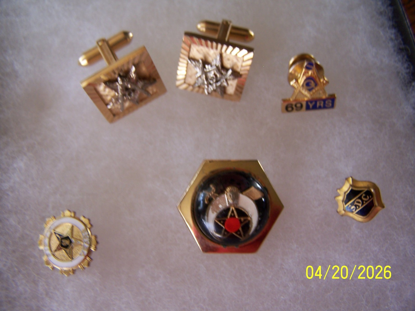 Vintage Masonic Pinbacks & Cufflink = Bolo Slide