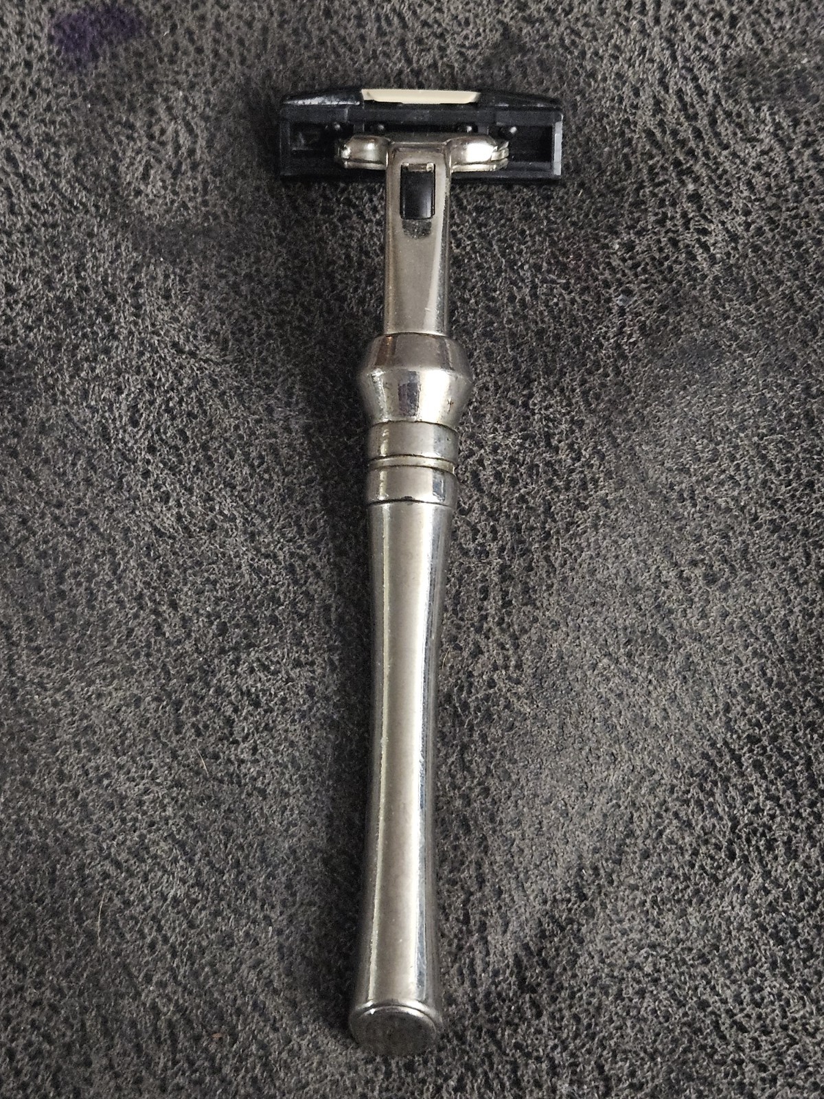 Vtg HTF Gillette Atra Deluxe Safety Razor Handle Diecast 3-Ring Metal