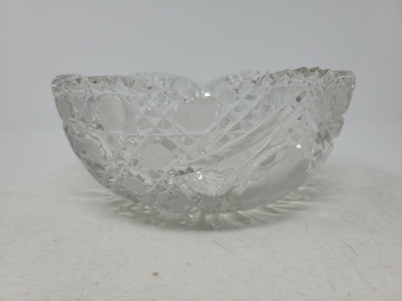 Vintage Crystal Cut Glass Serving Bowl Flowers Etched Design Sawtooth Edge 