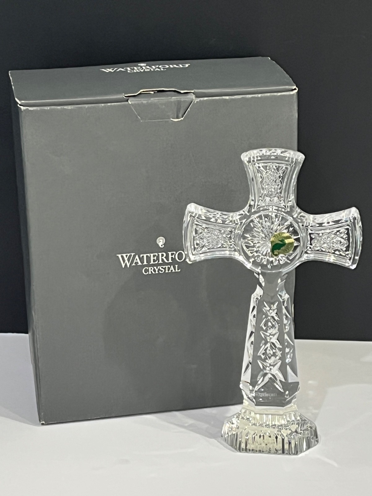 NEW PERFECT WATERFORD CRYSTAL KILREE STANDING RELIGIOUS CROSS IN BOX   9\