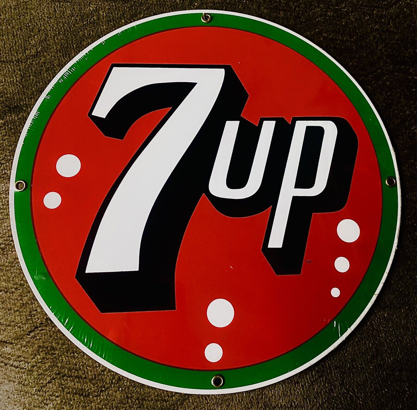 Vintage 7UP advertising sign.Authentic handcrafted by Andy Rooney.ORIG.packaging