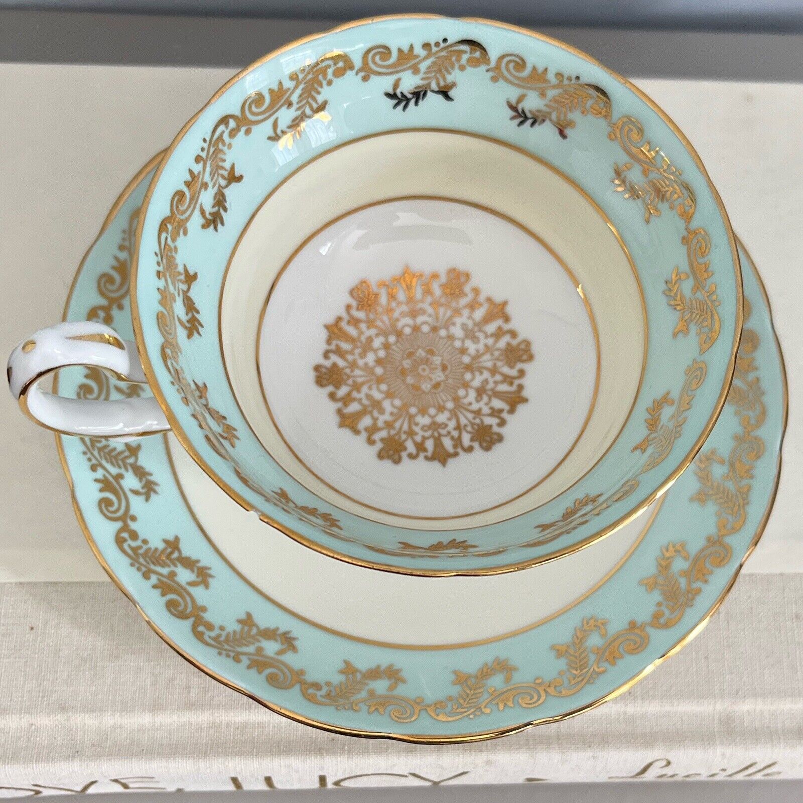 Grosvenor Bone China Teacup And Saucer With Sky Blue Band And Gold Gilding B318