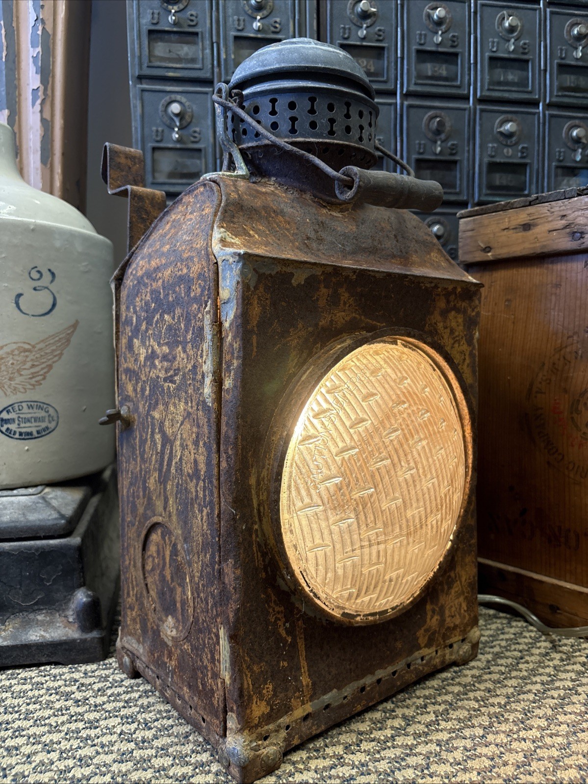 Primitive Antique Kerosene Carriage Lantern Railroad Signal Lamp Electric Light