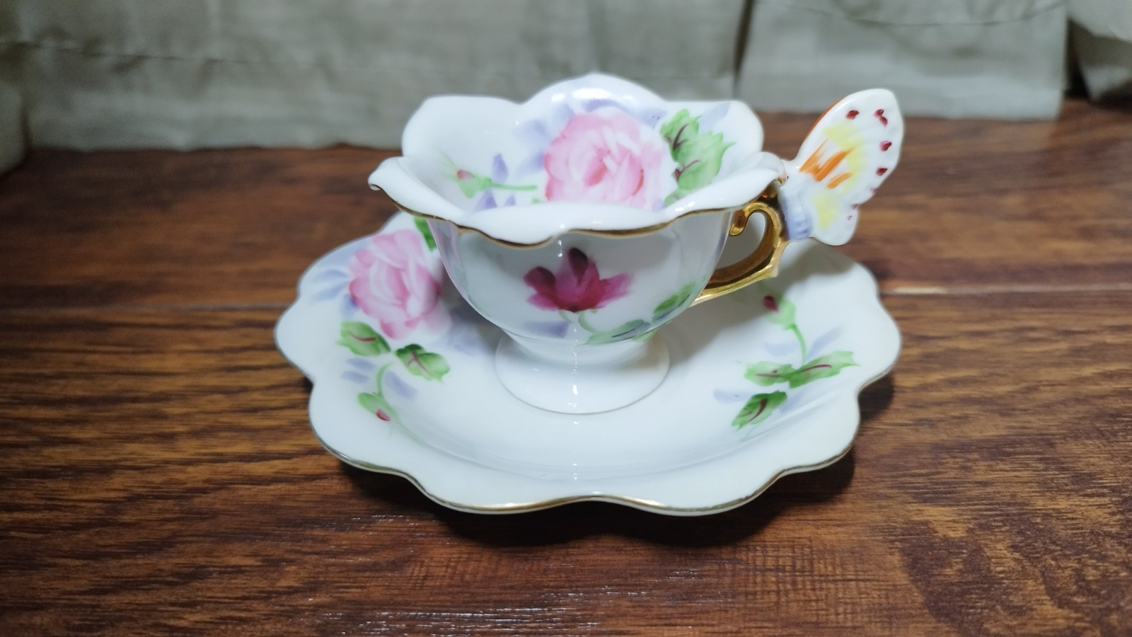 Vintage Wales Bone China Pink Rose Teacup & Saucer Gold Trimmed Japan Vintage Wales Bone China Pink Rose Teacup & Saucer Gold Trimmed Japan