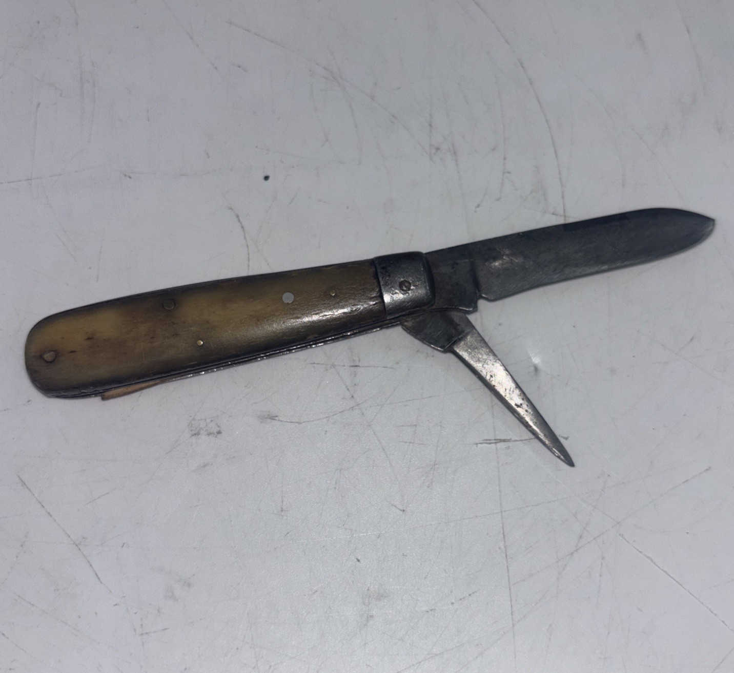 Antique Cattaraugus Cutlery Co 21480 Barehead Jack Knife White Fiberloid