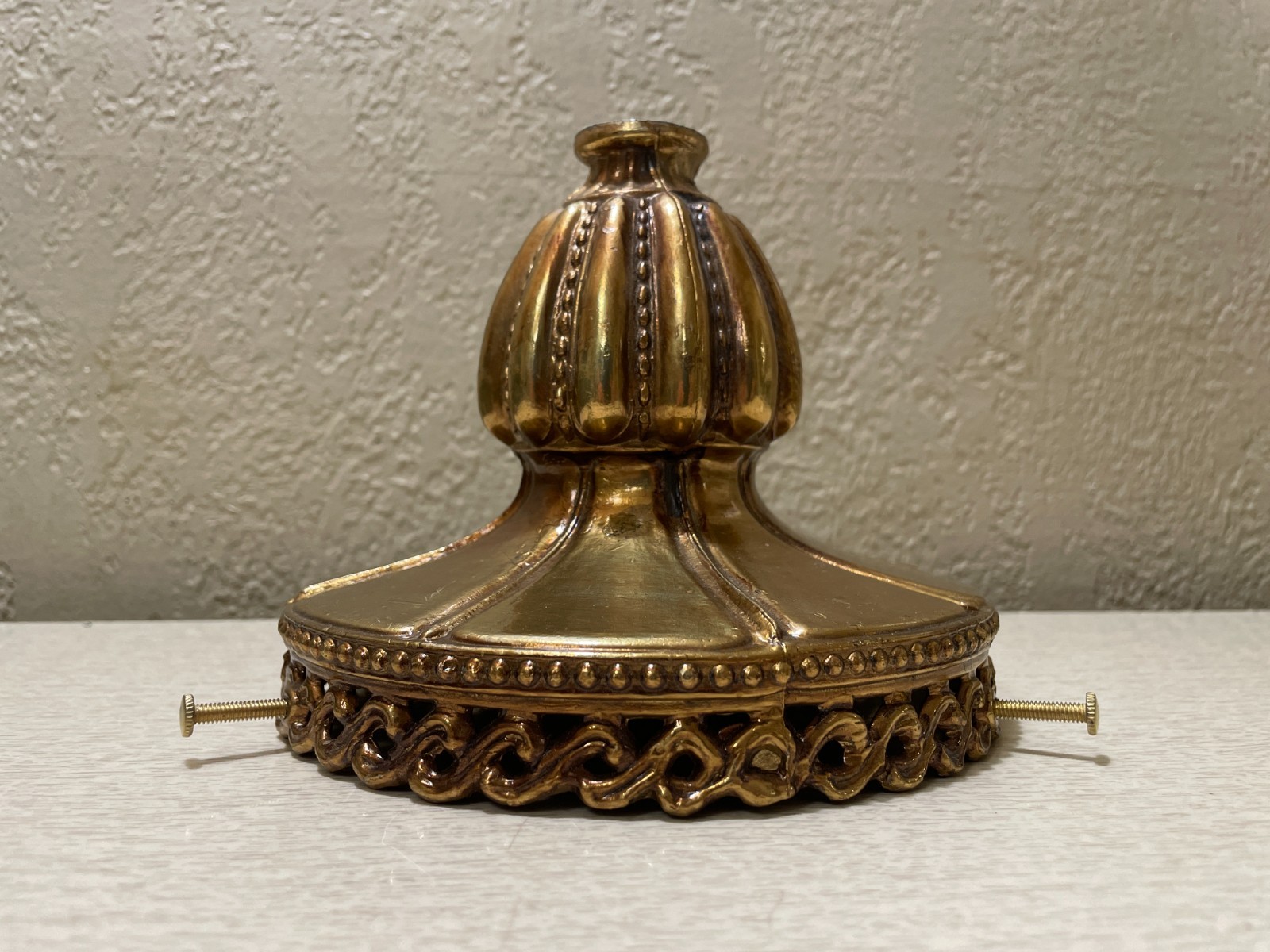 Vintage Electric Light Lamp Hanging Ceiling Fixture Globe Fitter Holder or Base